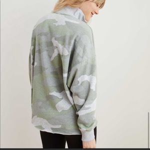 Aerie Sunday Soft Quarter Zip Sweatshirt